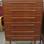 578 4343 CHEST OF DRAWERS